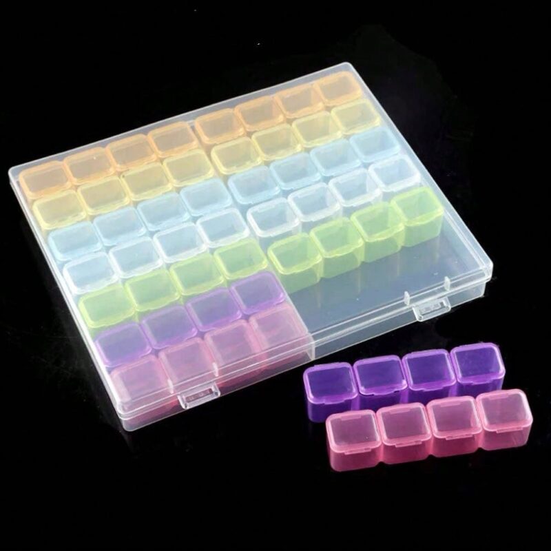 Organizador de plástico multicolor *56 cajitas plástico* - Imagen 3