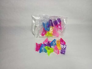 Pinza para polygel **12 paquetes con 10 piezas. **
