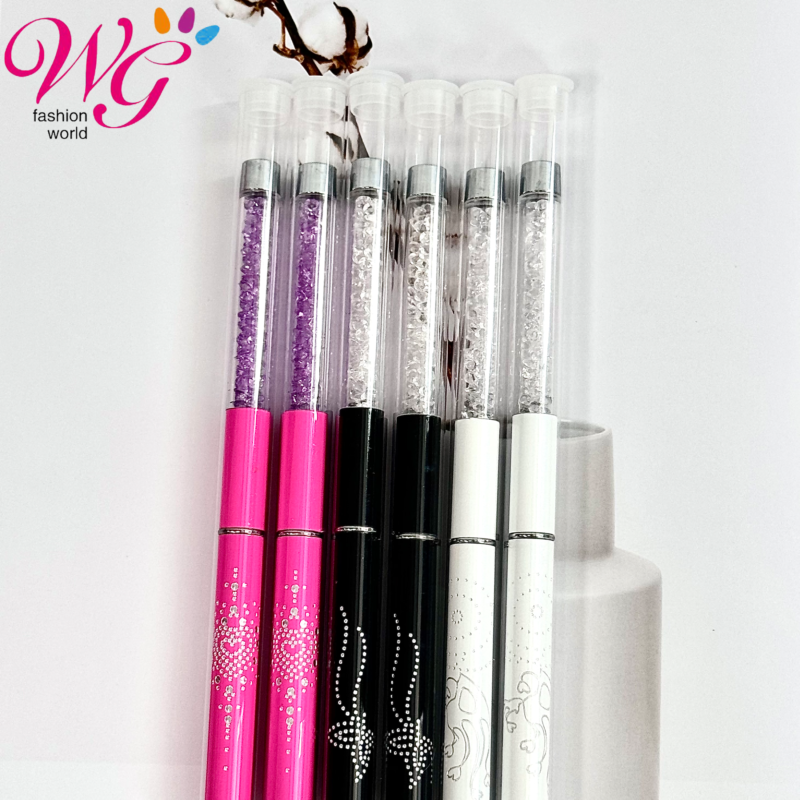 PINCEL DE METAL CON TAPA #4. ** 1 PZ. ** - Imagen 4